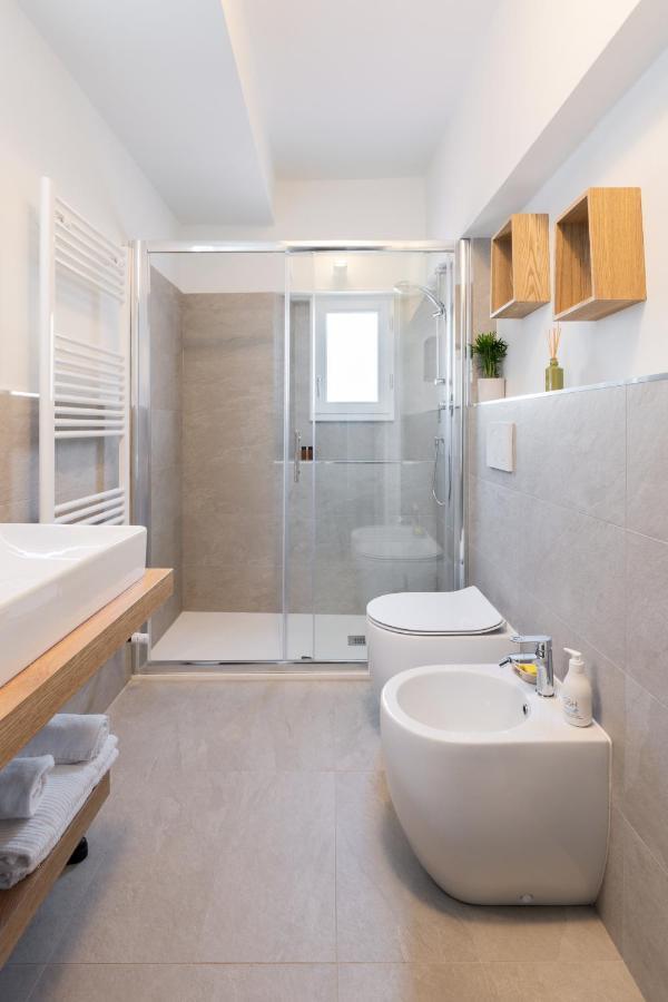 Living Walls Florence Apartments Екстер'єр фото