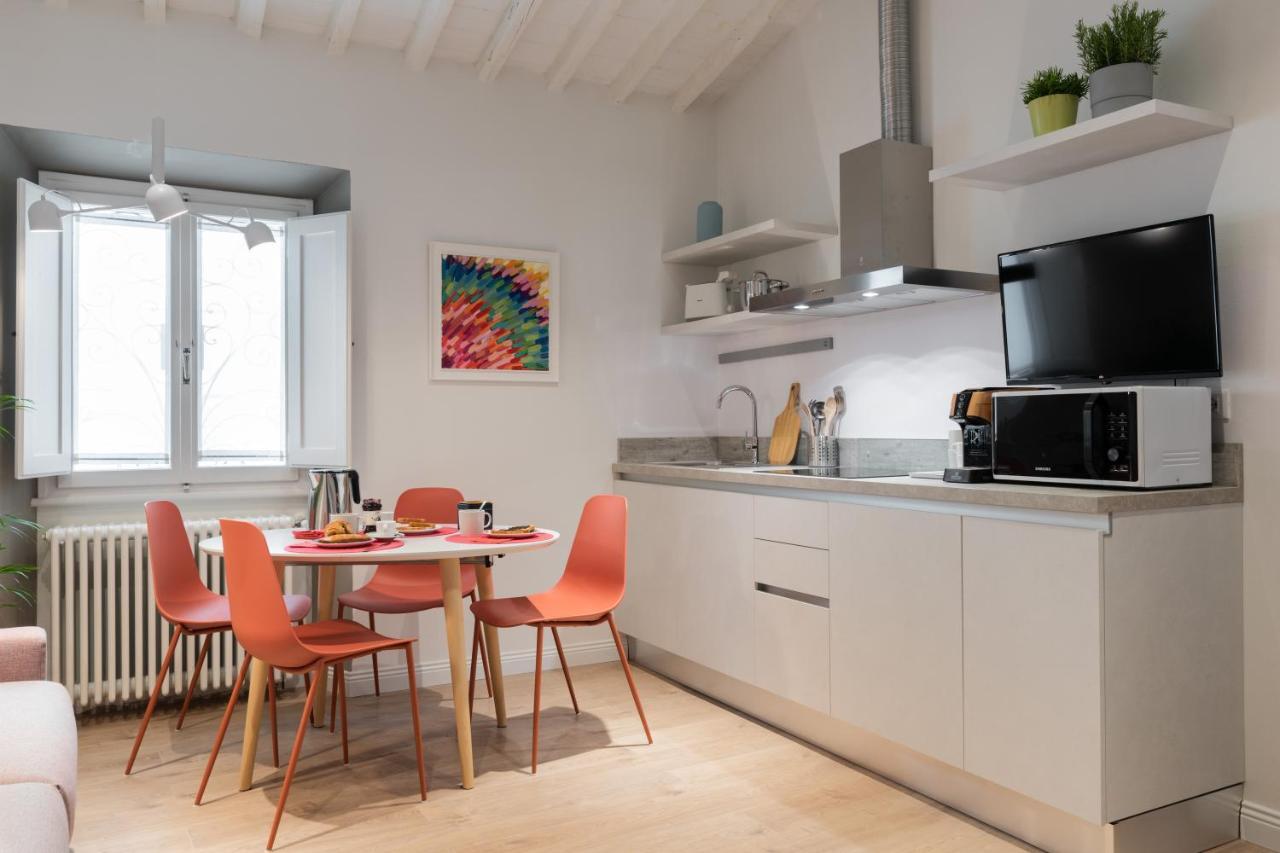 Living Walls Florence Apartments Екстер'єр фото